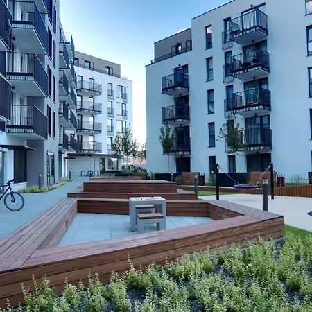 Essence Apartments Topaz Познань Екстер'єр фото