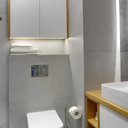 Essence Apartments Topaz Познань Екстер'єр фото