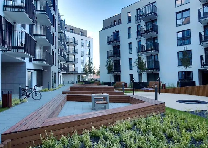 Essence Apartments Topaz