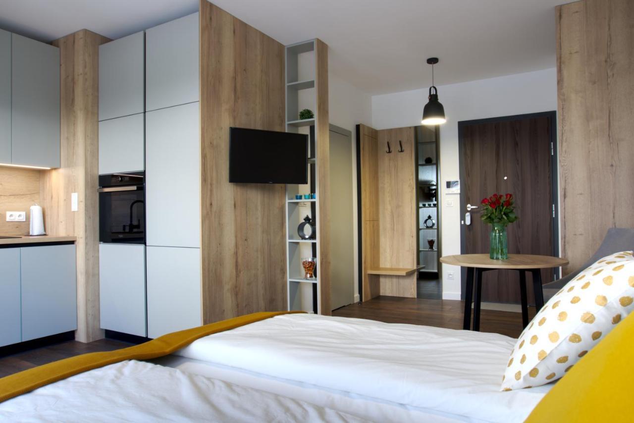 Apartment Essence Topaz Poznan