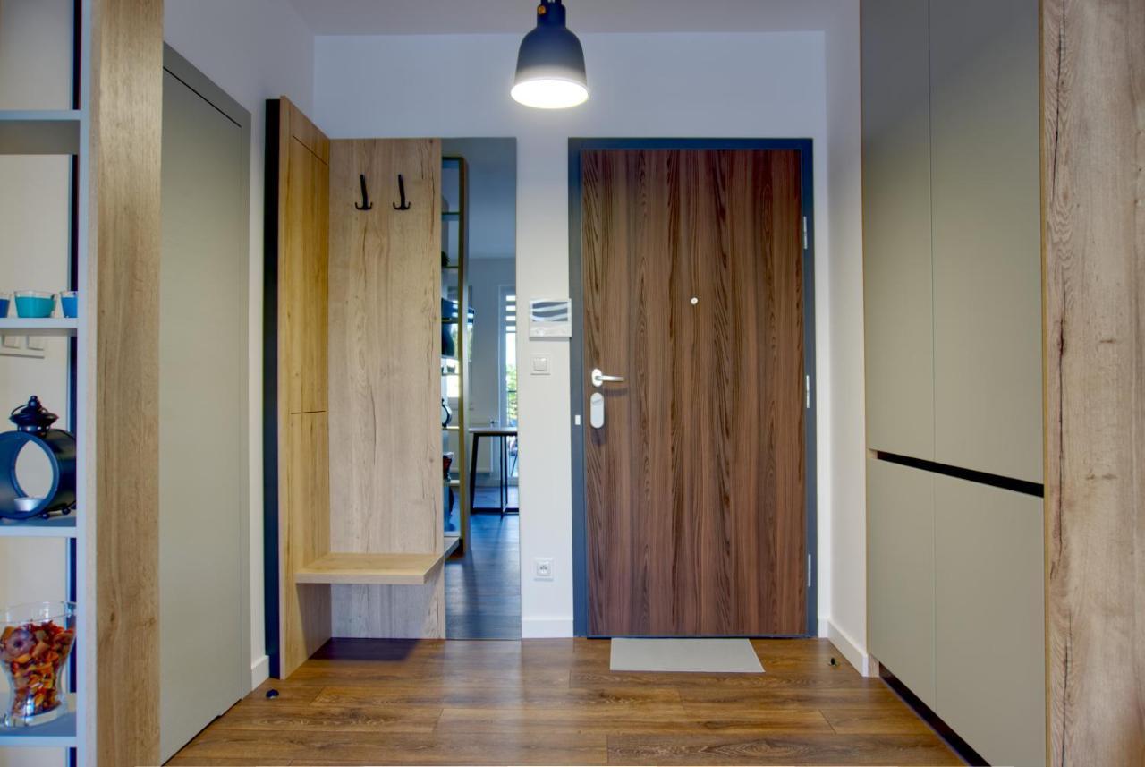 Essence Topaz Apartment Poznan