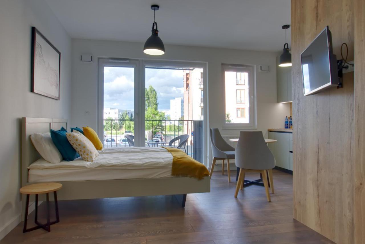 Apartment Essence Topaz